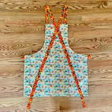 Load image into Gallery viewer, Halloween Patchwork Apron
